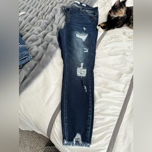 Women’s KanCan jeans like new size 31 never worn just tried on.